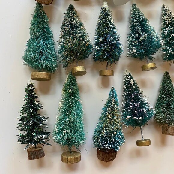 Bottle Brush Trees Lot Christmas Ornaments Decorations for Crafting Decorating - Picture 3 of 3